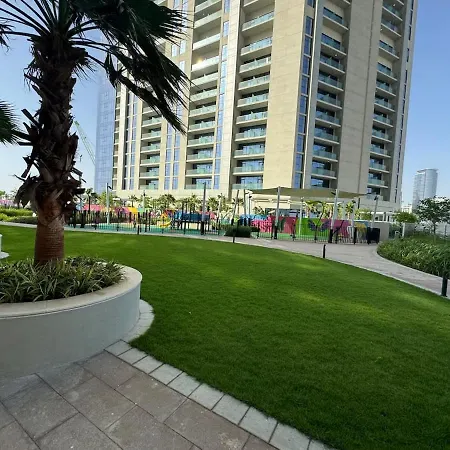 شقة Brand New Business Bay Location دبي المظهر الخارجي الصورة